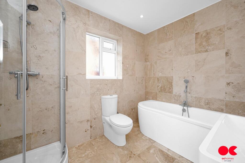 Additional image 17 of Upland Drive, Brookmans Park