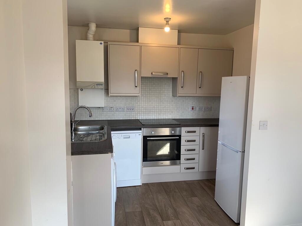 Additional image 8 of Top Floor 2 Double Bedroom Apartment with Balcony and Allocated Parking