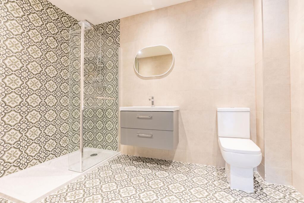 Additional image 16 of Grove Road, Harpenden, Hertfordshire, AL5