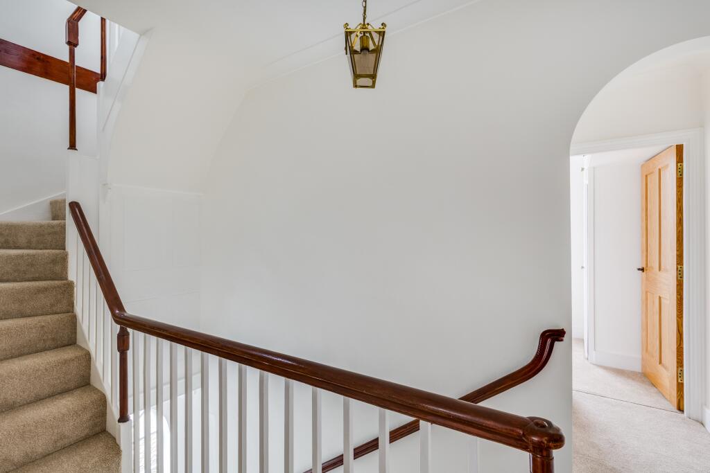 Additional image 6 of High Street, Welwyn, AL6