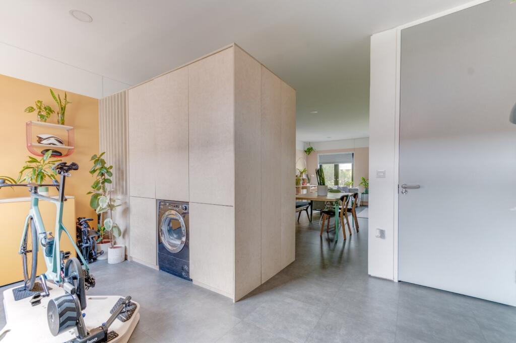 Additional image 15 of South Loop Park, Birmingham, West Midlands, B16