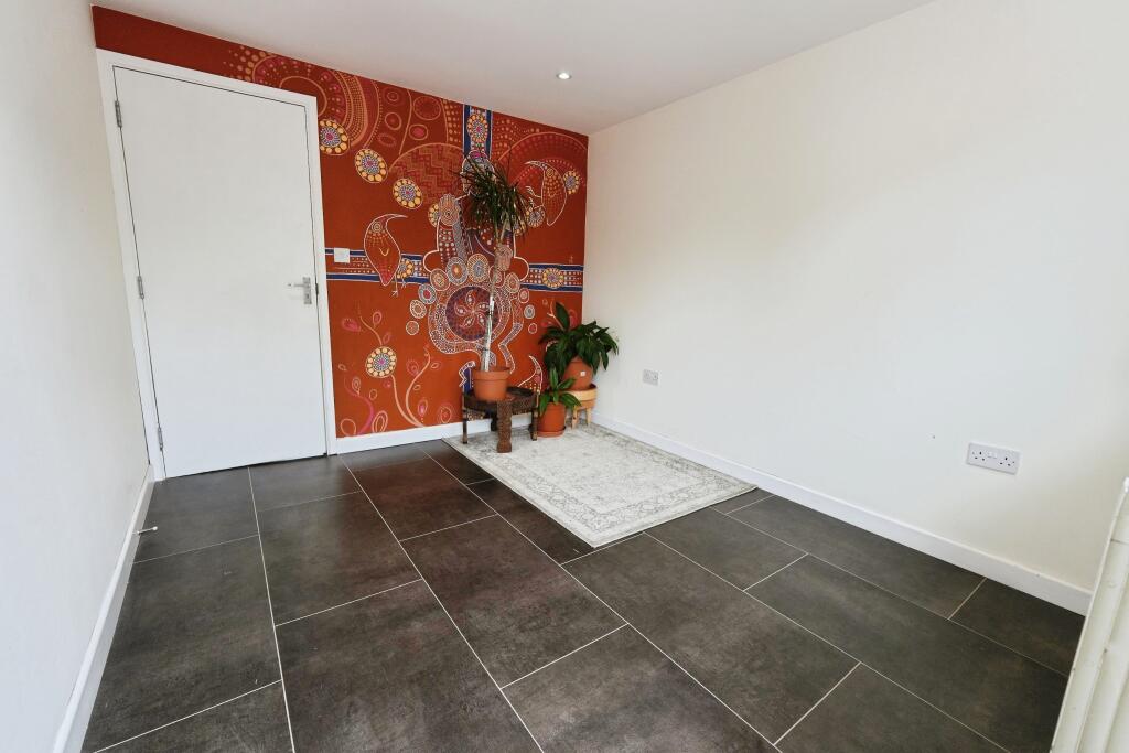 Additional image 15 of Shetland Close, Birmingham, B16