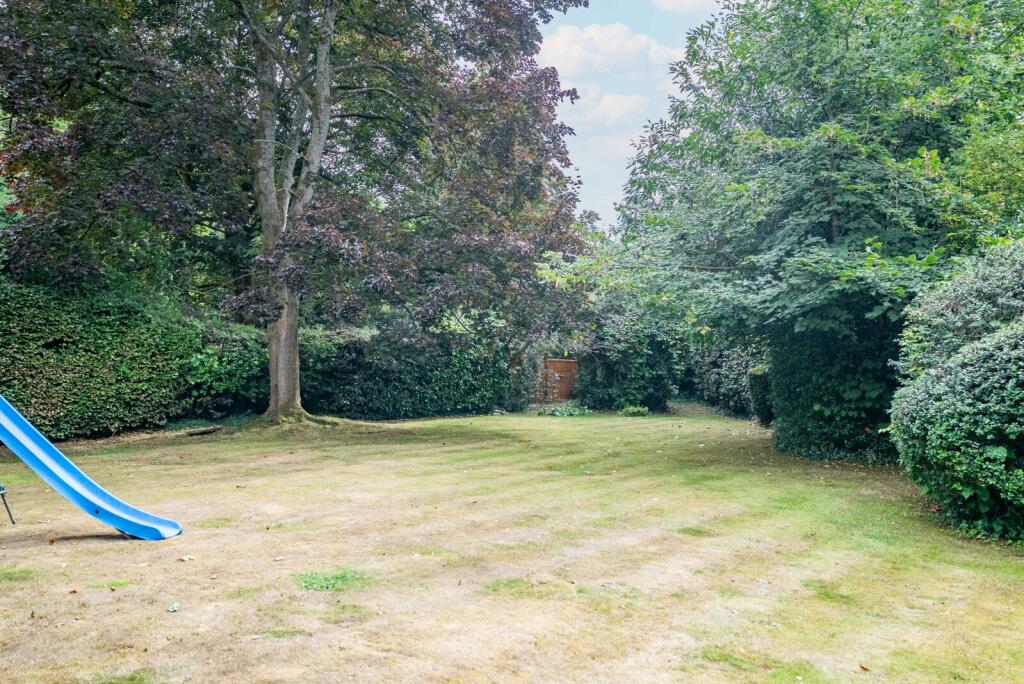 Additional image 9 of Park Avenue North, Harpenden, Hertfordshire, AL5