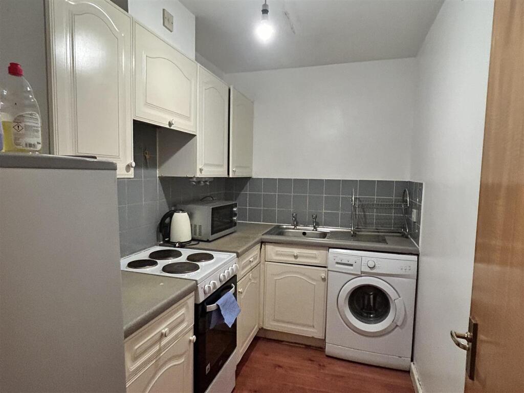 Additional image 4 of Victory House, Moseley, Birmingham