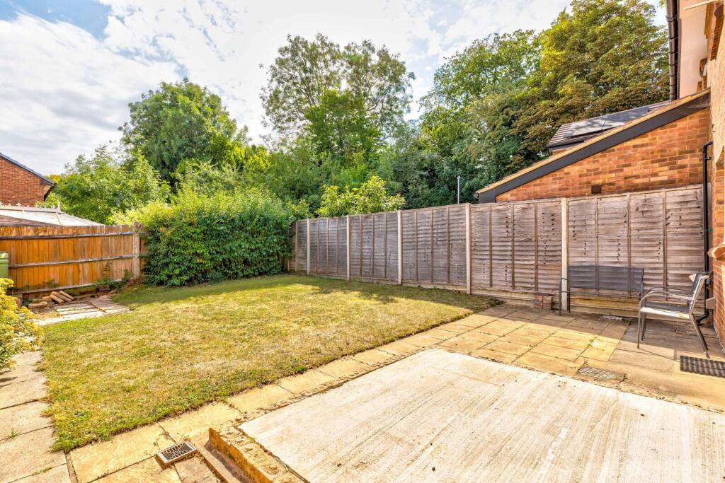 Additional image 11 of The Leys, St. Albans, Hertfordshire, AL4