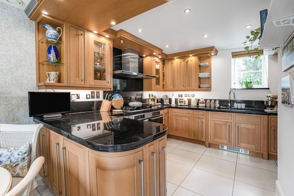 Additional image 6 of The Courtyard, Bedwell Park Cucumber Lane, Essendon, AL9