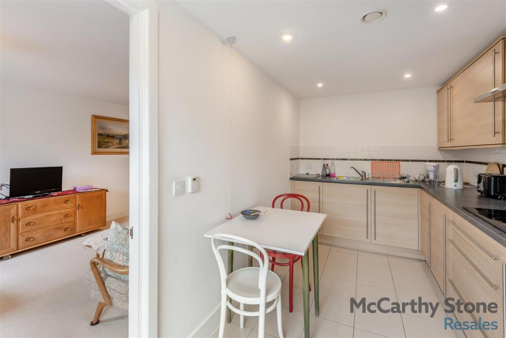Additional image 5 of Peel Court, College Way, Welwyn Garden City, Hertfordshire, AL8 6DG