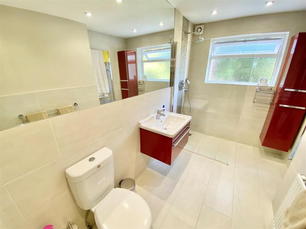 Additional image 14 of Swanland Road, Welham Green