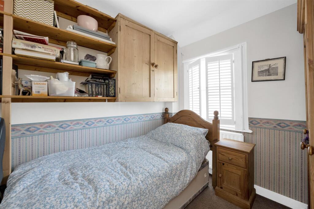 Additional image 7 of Queens Road, Harpenden