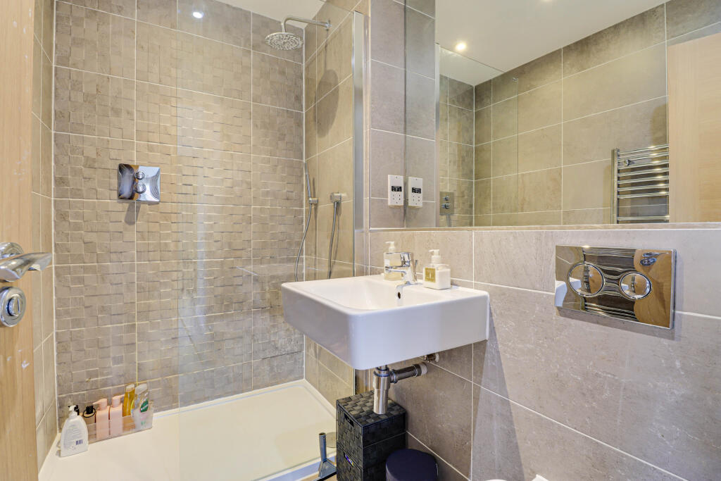 Additional image 21 of Butterwick Way, Welwyn, Hertfordshire, AL6