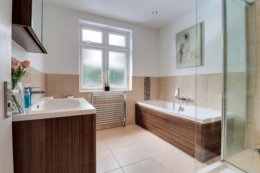 Additional image 13 of Crossway, Harpenden, AL5