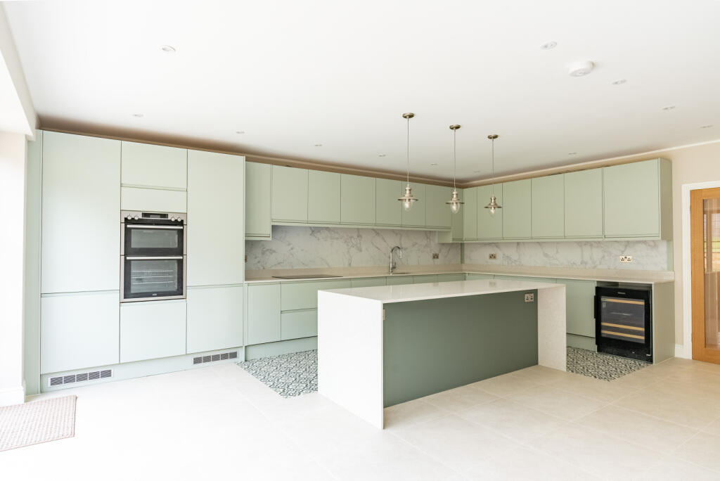 Additional image 5 of Grove Road, Harpenden, Hertfordshire, AL5