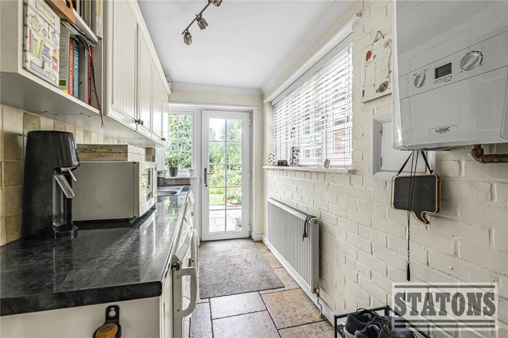 Additional image 13 of Upland Drive, Brookmans Park, Hatfield, Hertfordshire, AL9