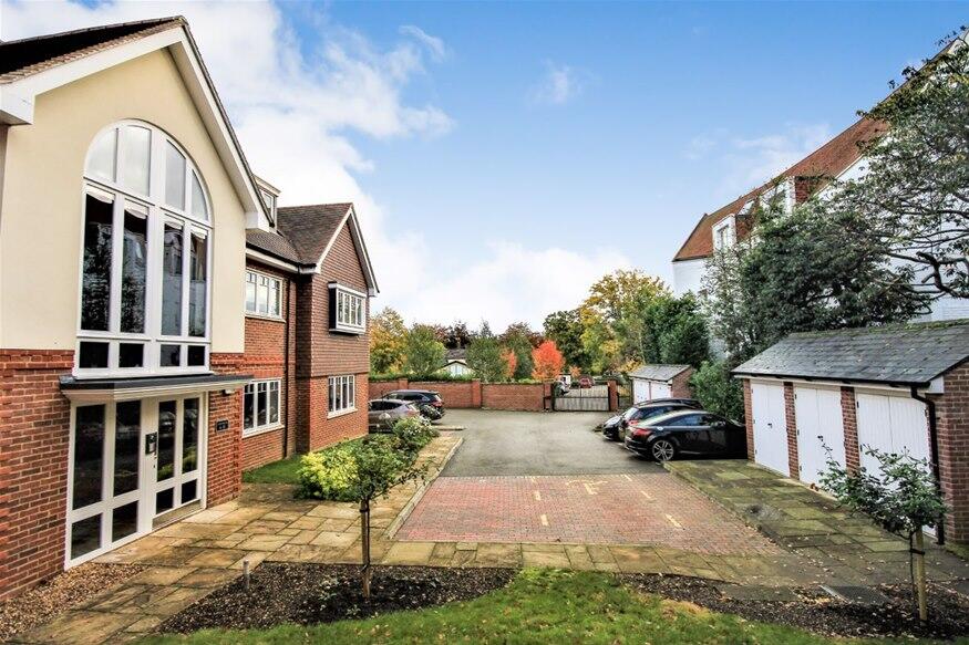 Additional image 10 of Leyton Road, Harpenden, AL5