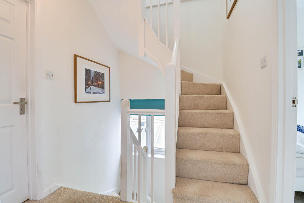 Additional image 14 of Crossway, Harpenden, AL5