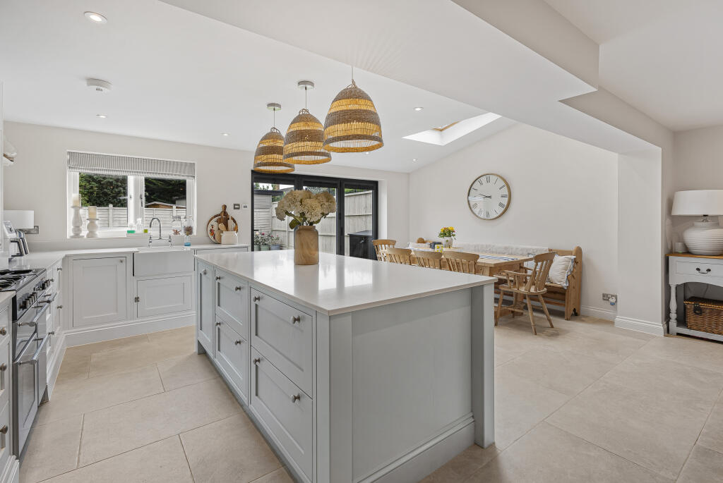 Additional image 6 of Vale Close, Harpenden, Hertfordshire, AL5