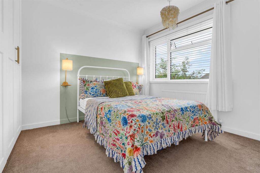 Additional image 18 of Lumbards, Welwyn Garden City