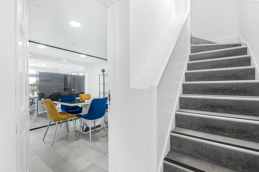 Additional image 4 of Coach House, 14a Frederick Road, Edgbaston, Birmingham, B15 1JD