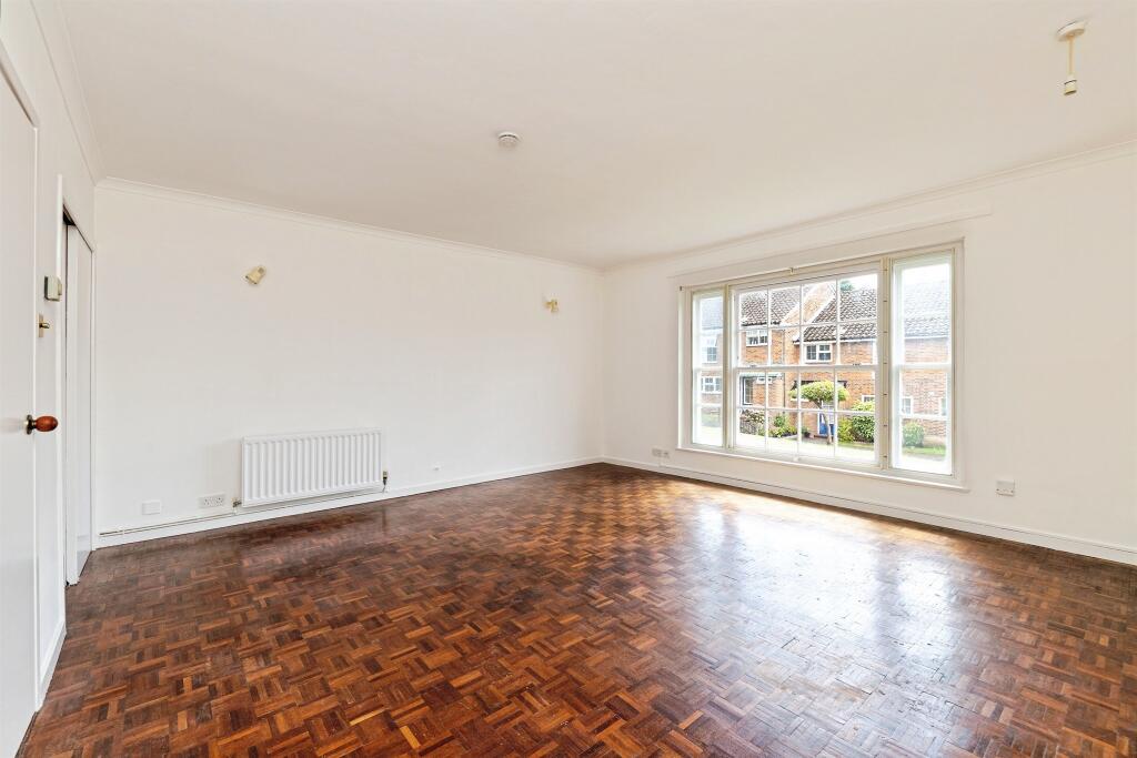 Additional image 9 of Park Close, Hatfield