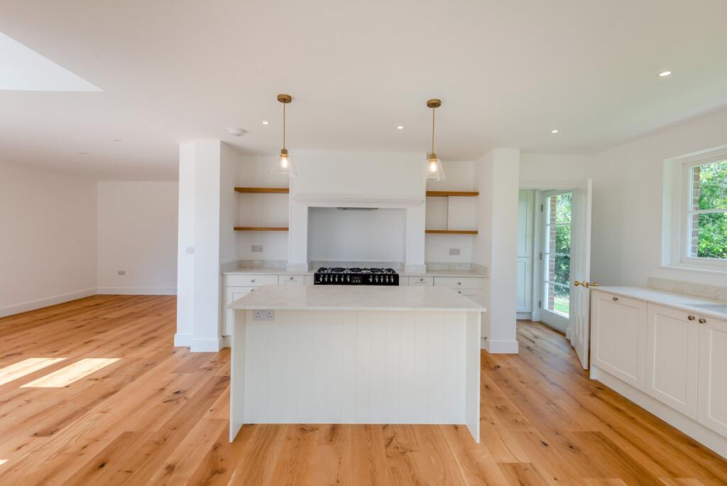 Additional image 6 of Beeson End Cottages, Beeson End Lane, Harpenden, Hertfordshire