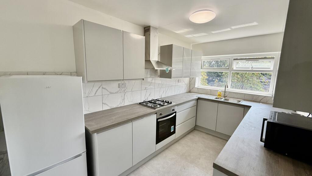 Additional image 5 of Fernside Gardens, Yardley Wood Road, Moseley, Birmingham B13 9JD