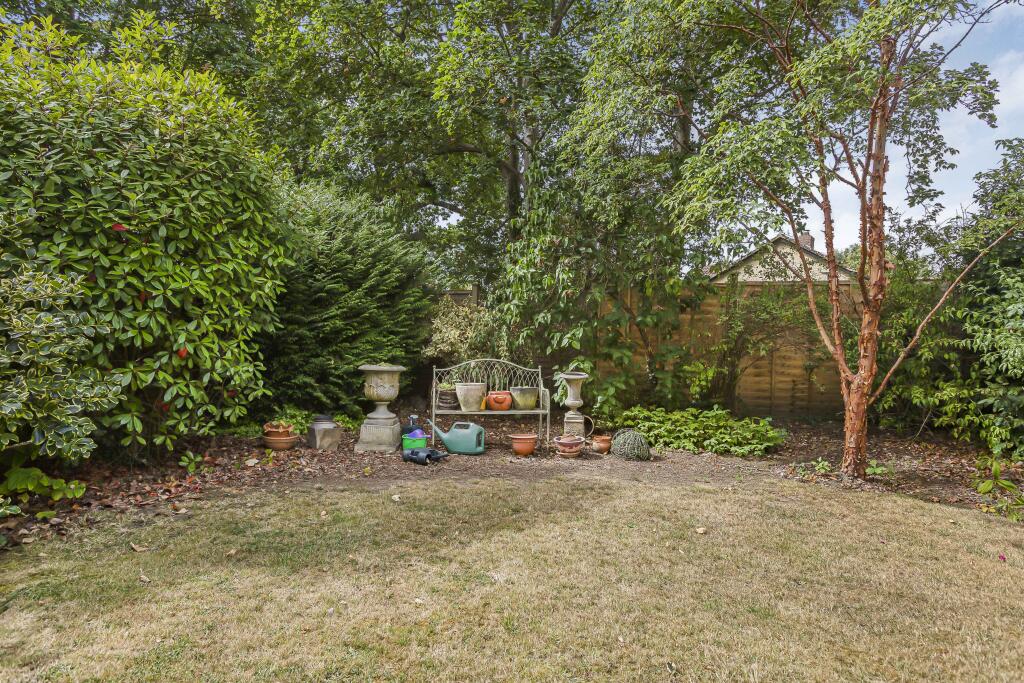 Additional image 19 of Mount Pleasant Close, Hatfield, Hertfordshire, AL9