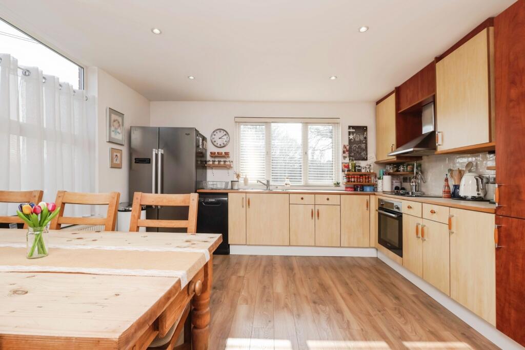 Additional image 9 of Vicarage Road, Kings Heath, Birmingham, West Midlands, B14