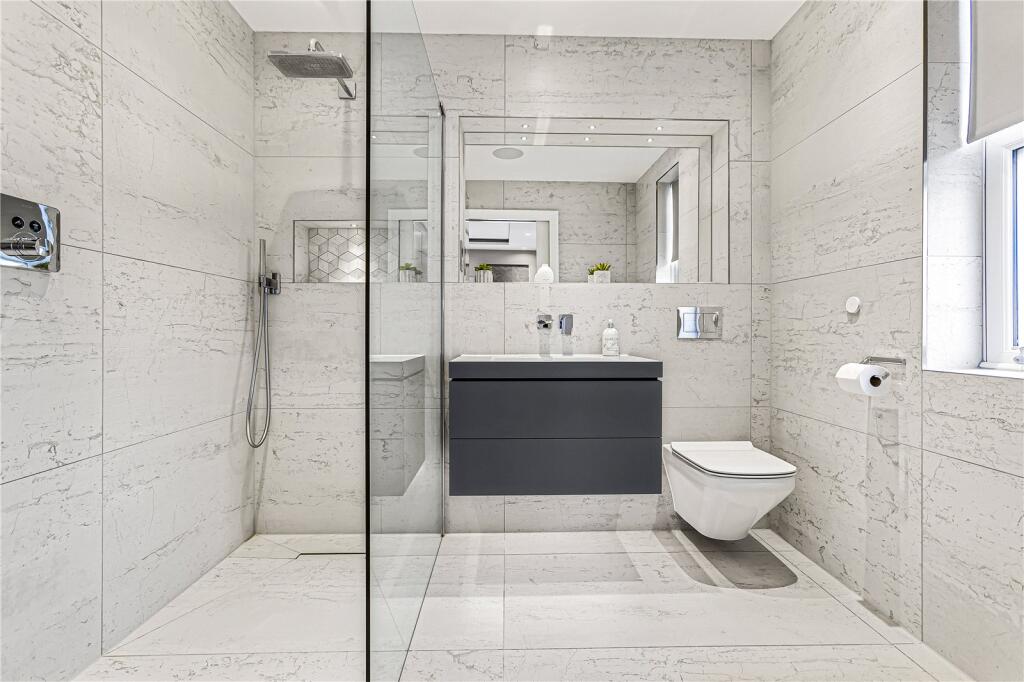 Additional image 26 of Brookmans Avenue, Brookmans Park, Hertfordshire, AL9