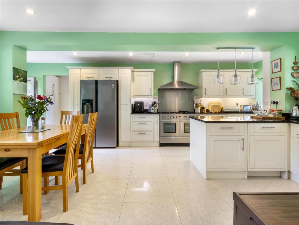 Additional image 7 of Woodside Lane, Brookmans Park