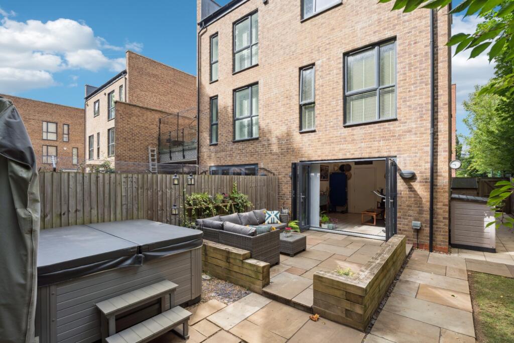 Additional image 16 of Birkin Court, Welwyn Garden City, Hertfordshire, AL7 3FA