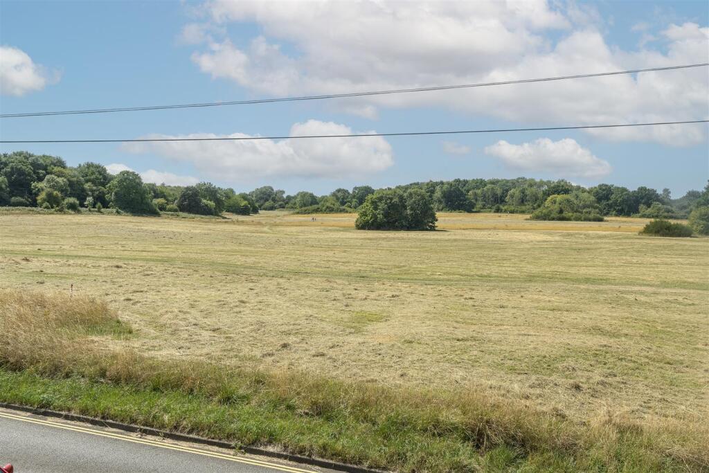 Additional image 11 of Queens Road, Harpenden