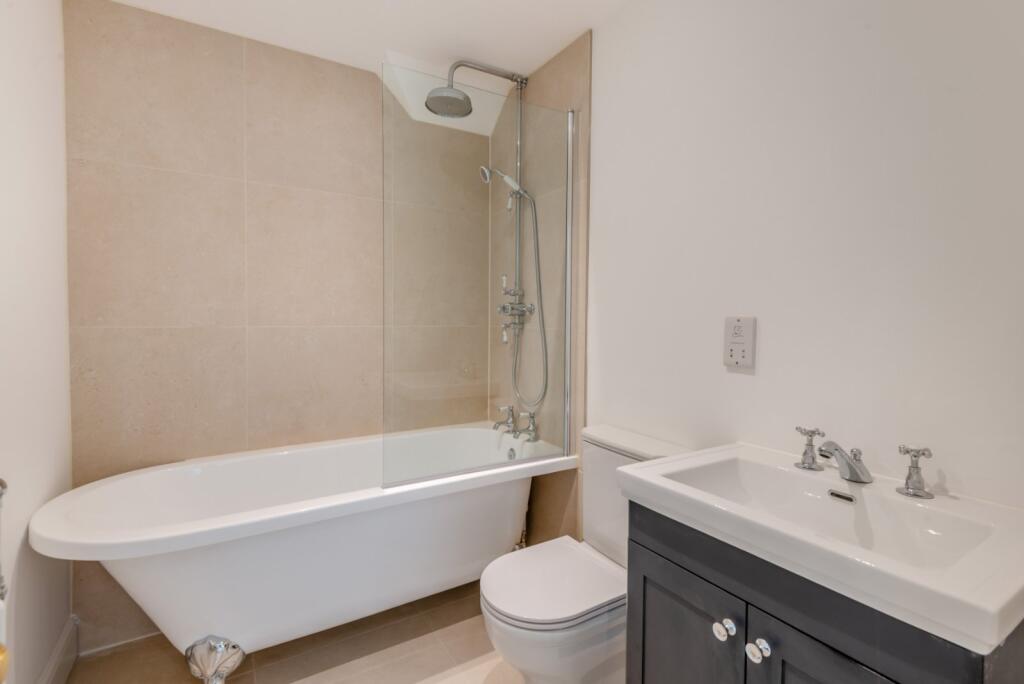 Additional image 9 of Beeson End Cottages, Beeson End Lane, Harpenden, Hertfordshire