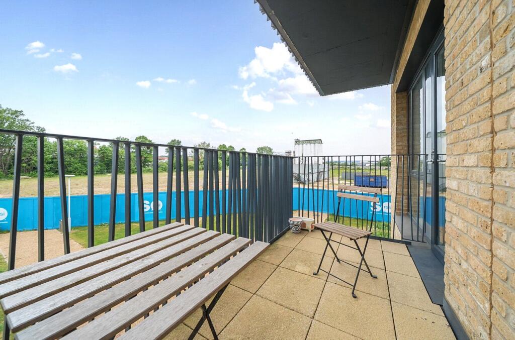 Additional image 8 of Broadwater Road, Welwyn Garden City, Hertfordshire