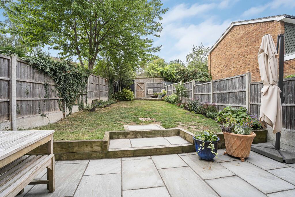 Additional image 13 of Dell Close, Harpenden, Hertfordshire, AL5