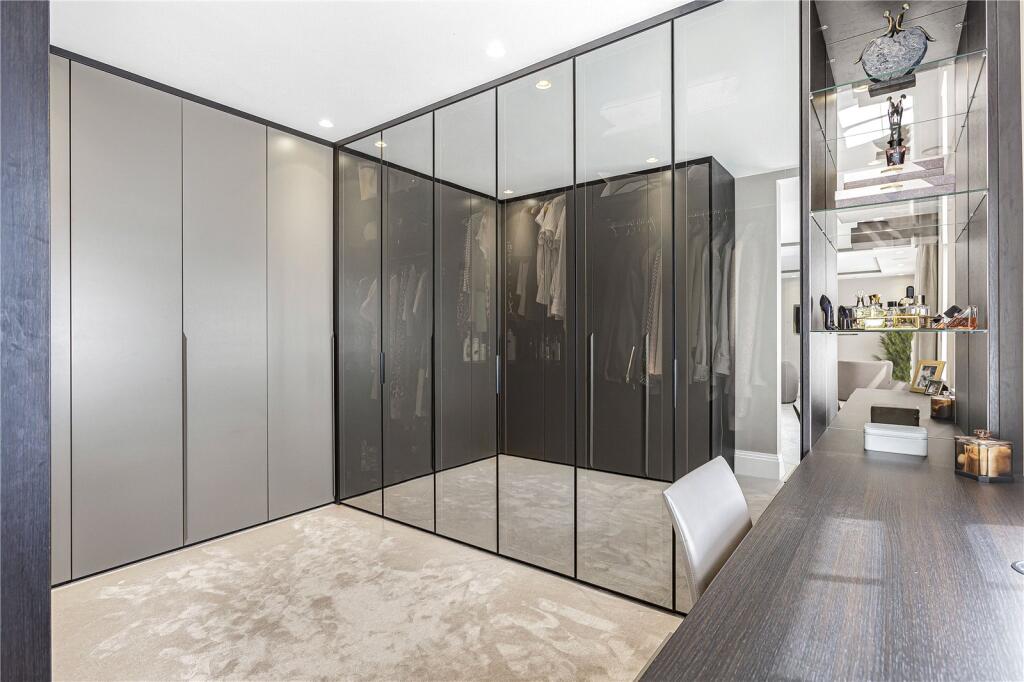 Additional image 18 of Brookmans Avenue, Brookmans Park, Hertfordshire, AL9