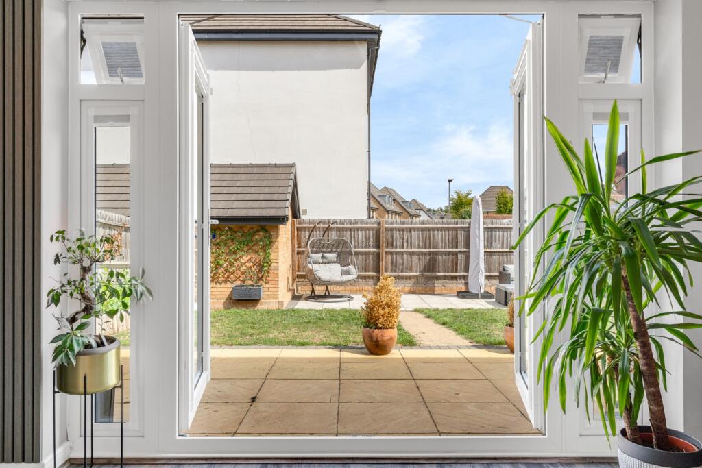 Additional image 14 of Queens Avenue, Welwyn Garden City, Hertfordshire, AL7