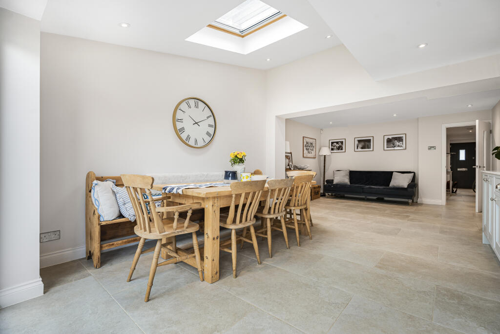 Additional image 5 of Vale Close, Harpenden, Hertfordshire, AL5