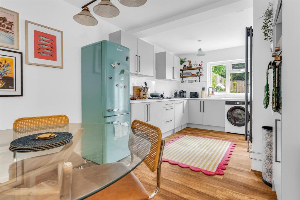 Additional image 11 of Lumbards, Welwyn Garden City