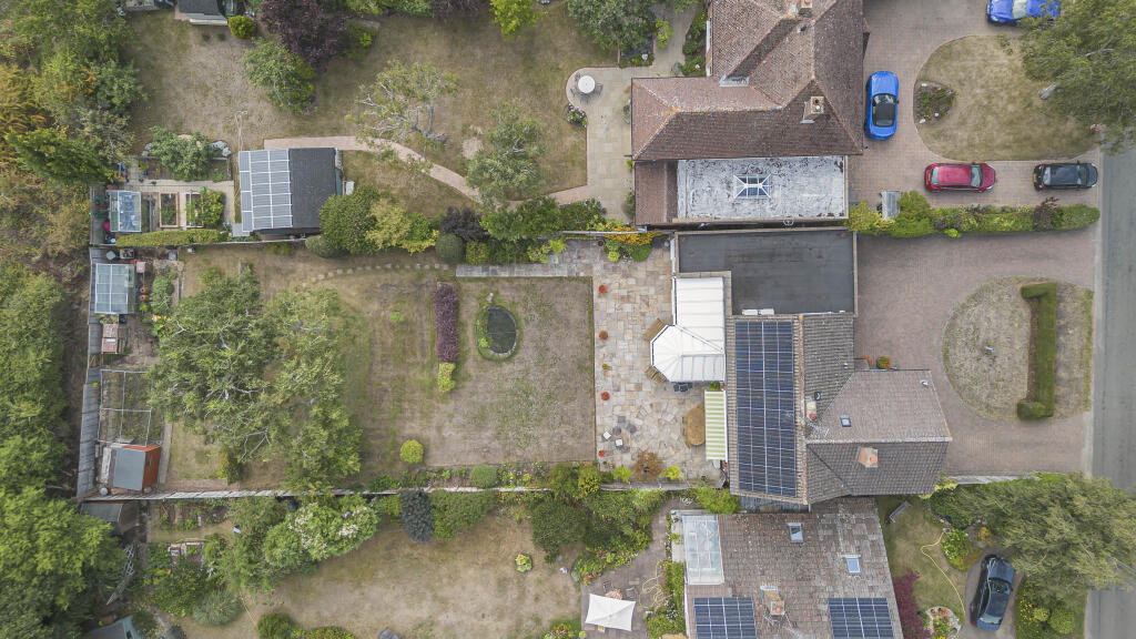 Additional image 35 of Oakhill Drive, Welwyn, Hertfordshire,