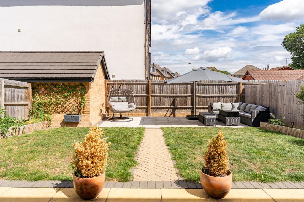 Additional image 30 of Queens Avenue, Welwyn Garden City, Hertfordshire, AL7