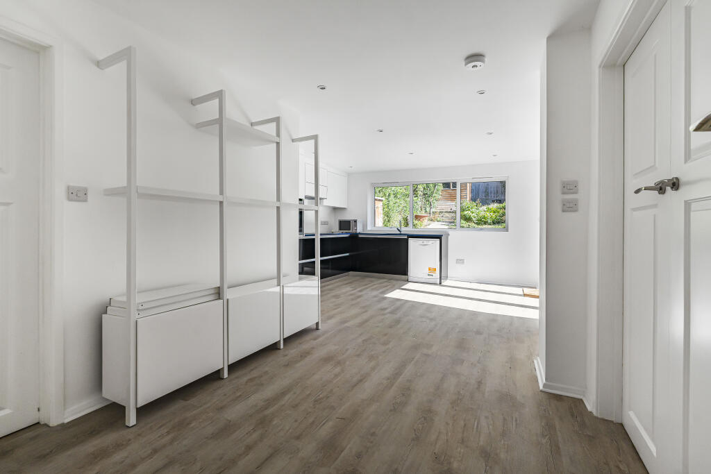 Additional image 14 of Little Dell, Welwyn Garden City, AL8