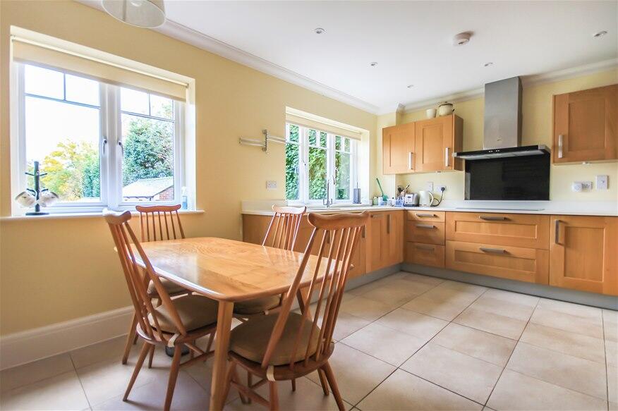 Additional image 12 of Leyton Road, Harpenden, AL5