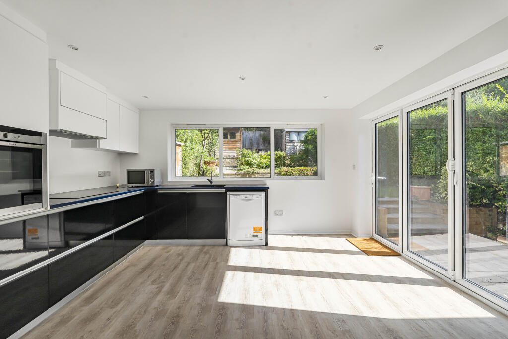 Additional image 13 of Little Dell, Welwyn Garden City, AL8