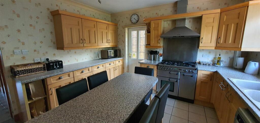 Additional image 14 of Englestede Close, Handsworth Wood, Birmingham