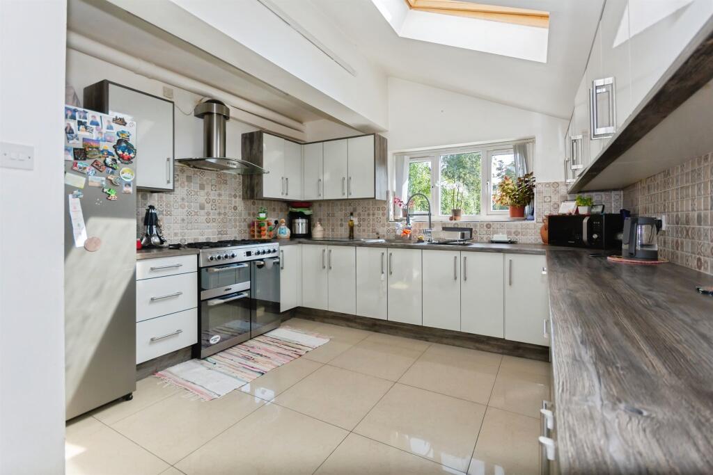 Additional image 19 of Robin Hood Lane, Birmingham