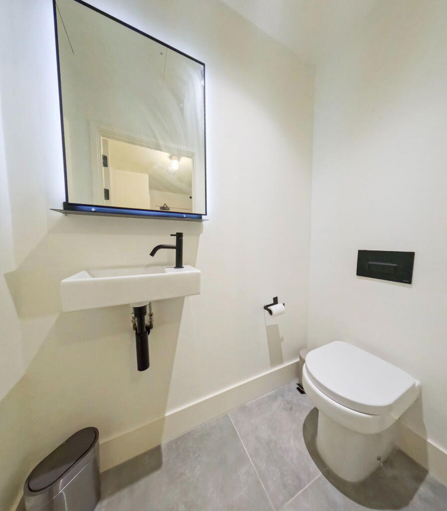 Additional image 3 of Apartment 6, Derwent House, Jewellery Quarter, B3 1EB