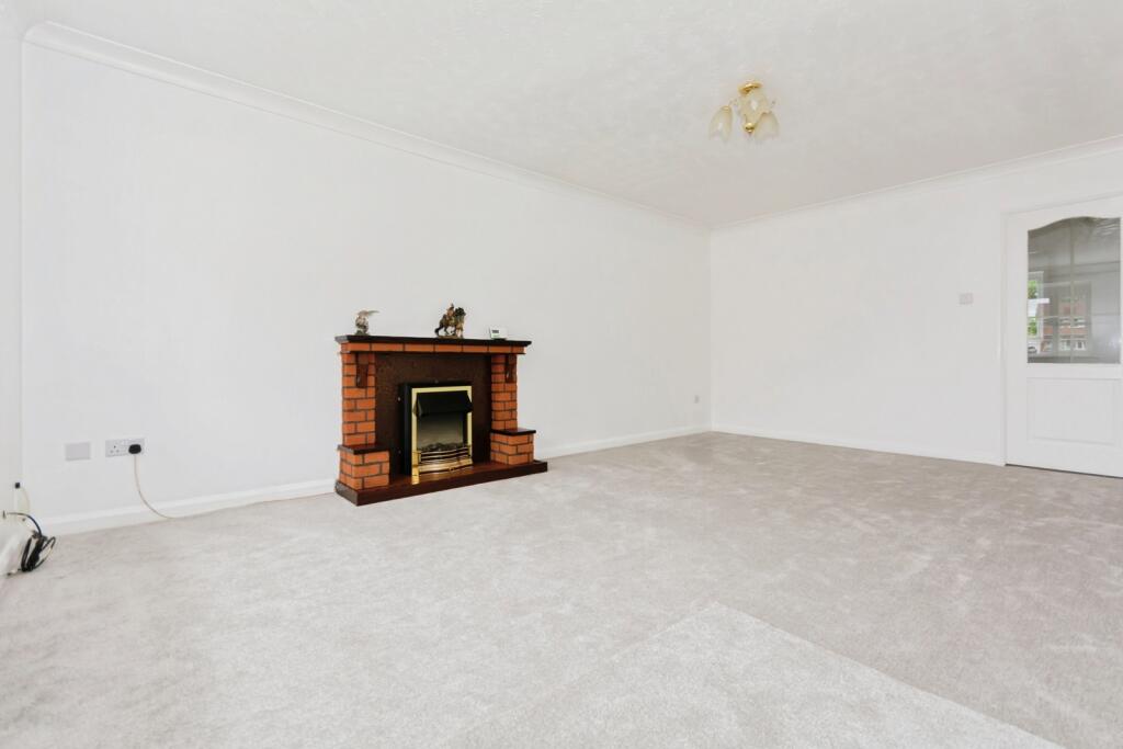 Additional image 8 of Oldhouse Farm Close, Birmingham, West Midlands, B28