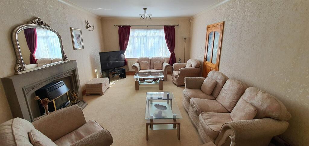 Additional image 5 of Englestede Close, Handsworth Wood, Birmingham