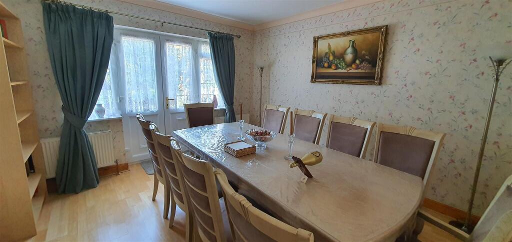 Additional image 8 of Englestede Close, Handsworth Wood, Birmingham