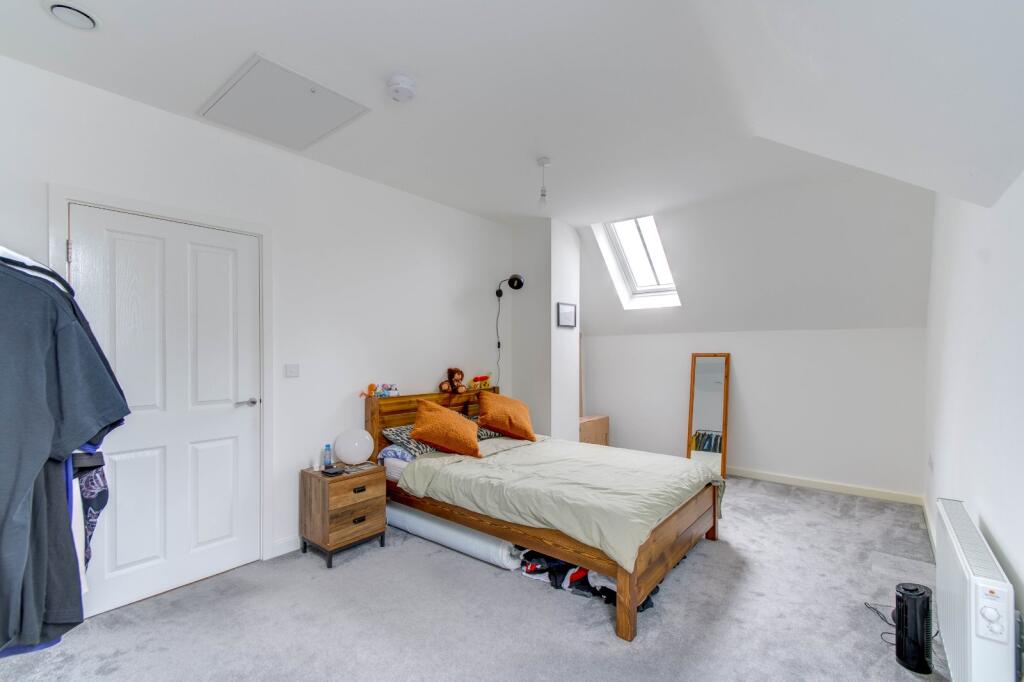 Additional image 5 of New House Farm Drive, Northfield, Birmingham, West Midlands, B31